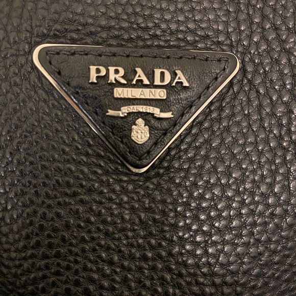 COPY - Prada Vitello Daino Side Pocket Hobo - Picture 3 of 9